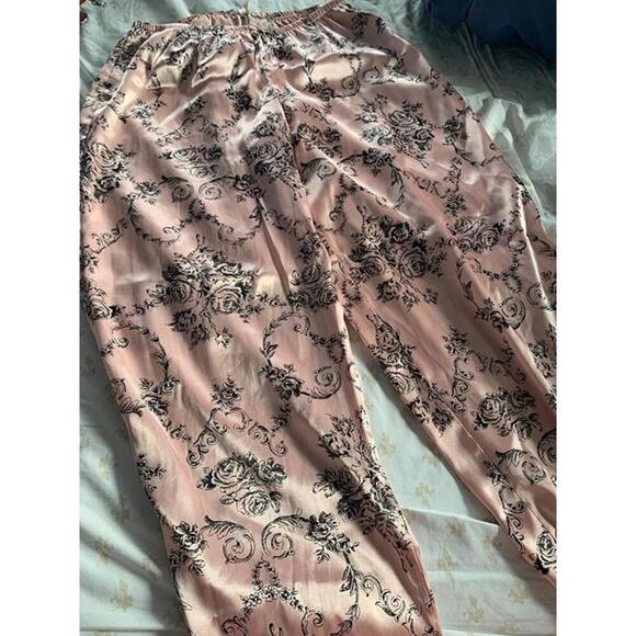 Satin Pajama Pants Gilligan & O’Malley Small Pink and Black Rose​ - Picture 3 of 3